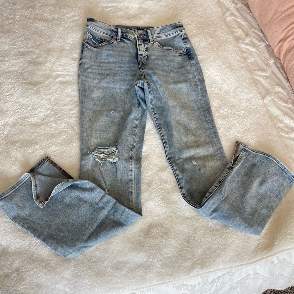 Express Skyscraper Flared Distressed Jeans - Picture 5 of 9